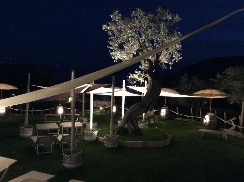 Holiday Lodge al Porto Mattinata Exterior foto